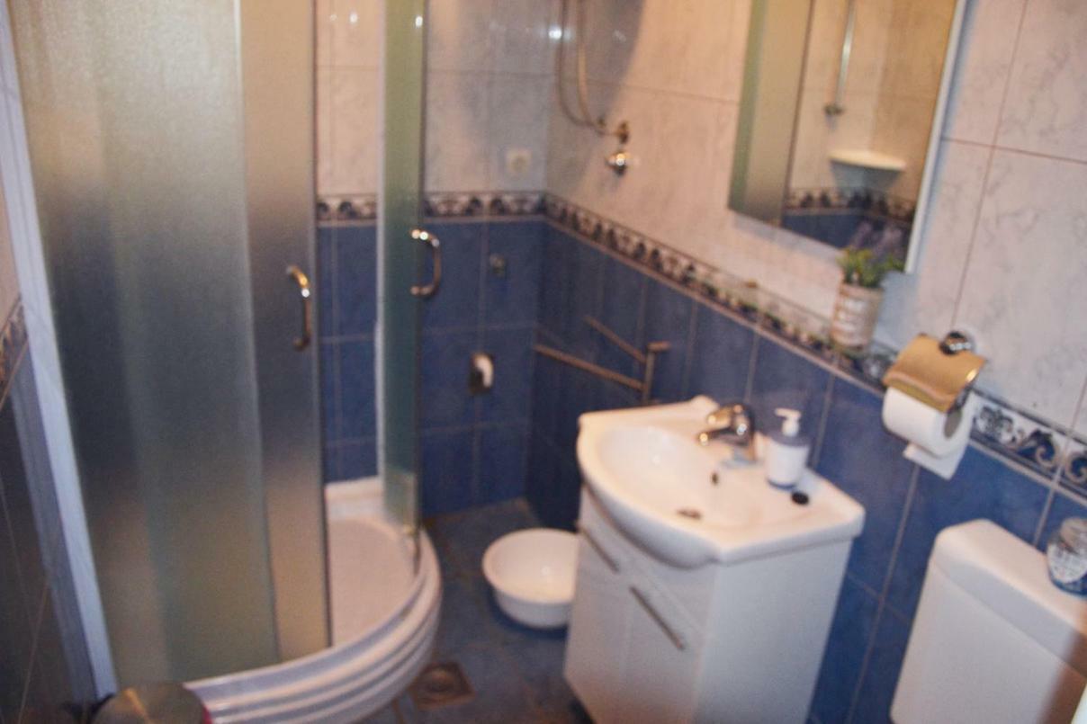 Apartments Carmen Vinisce Luaran gambar