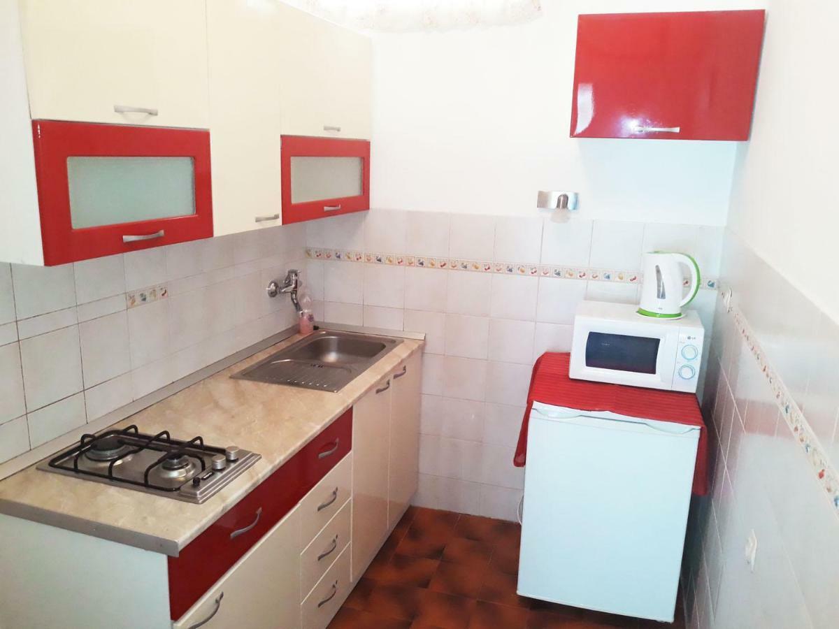 Apartments Carmen Vinisce Luaran gambar
